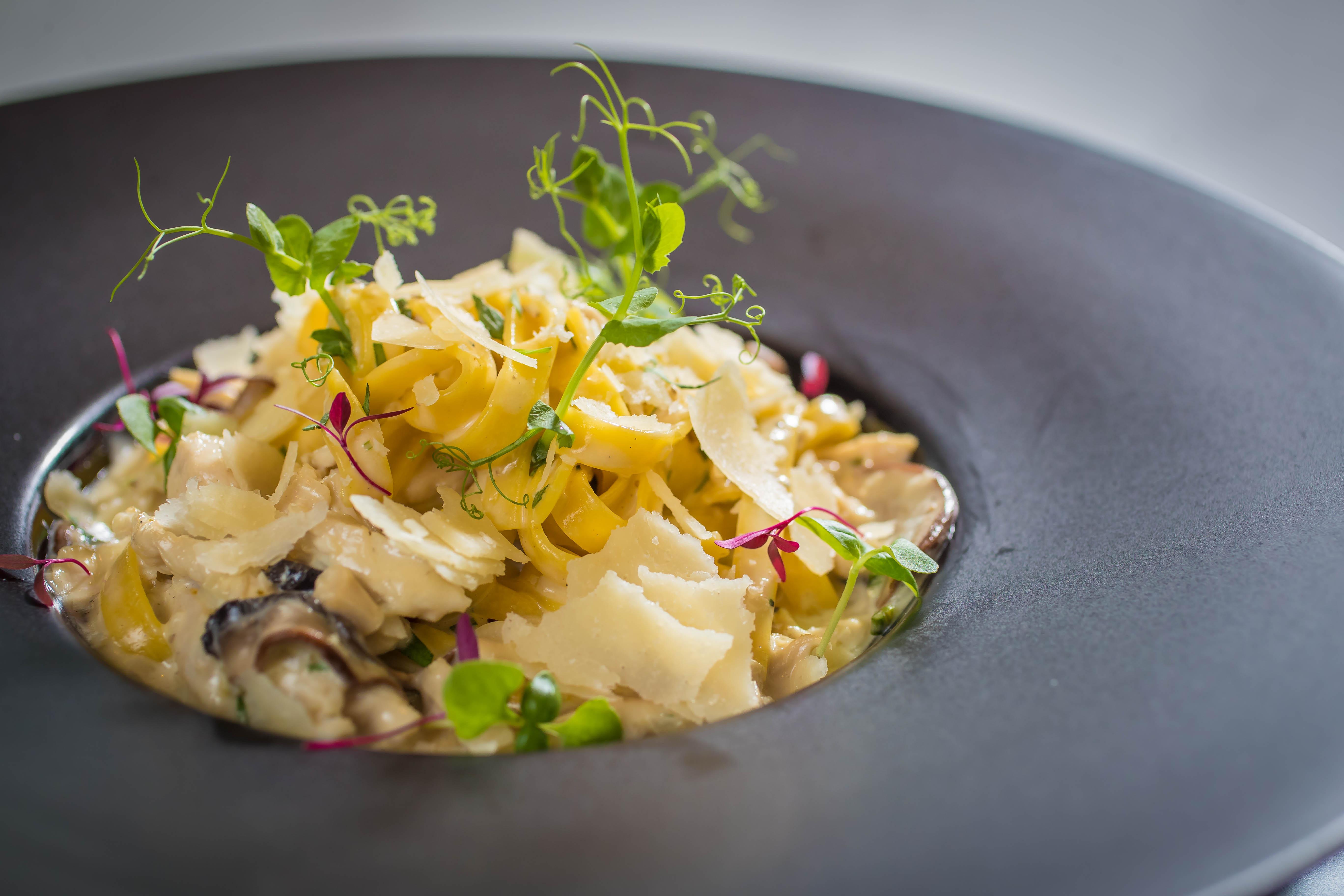 Clayton Hotel Dublin Airport Coolock Dış mekan fotoğraf Risotto alla vodka