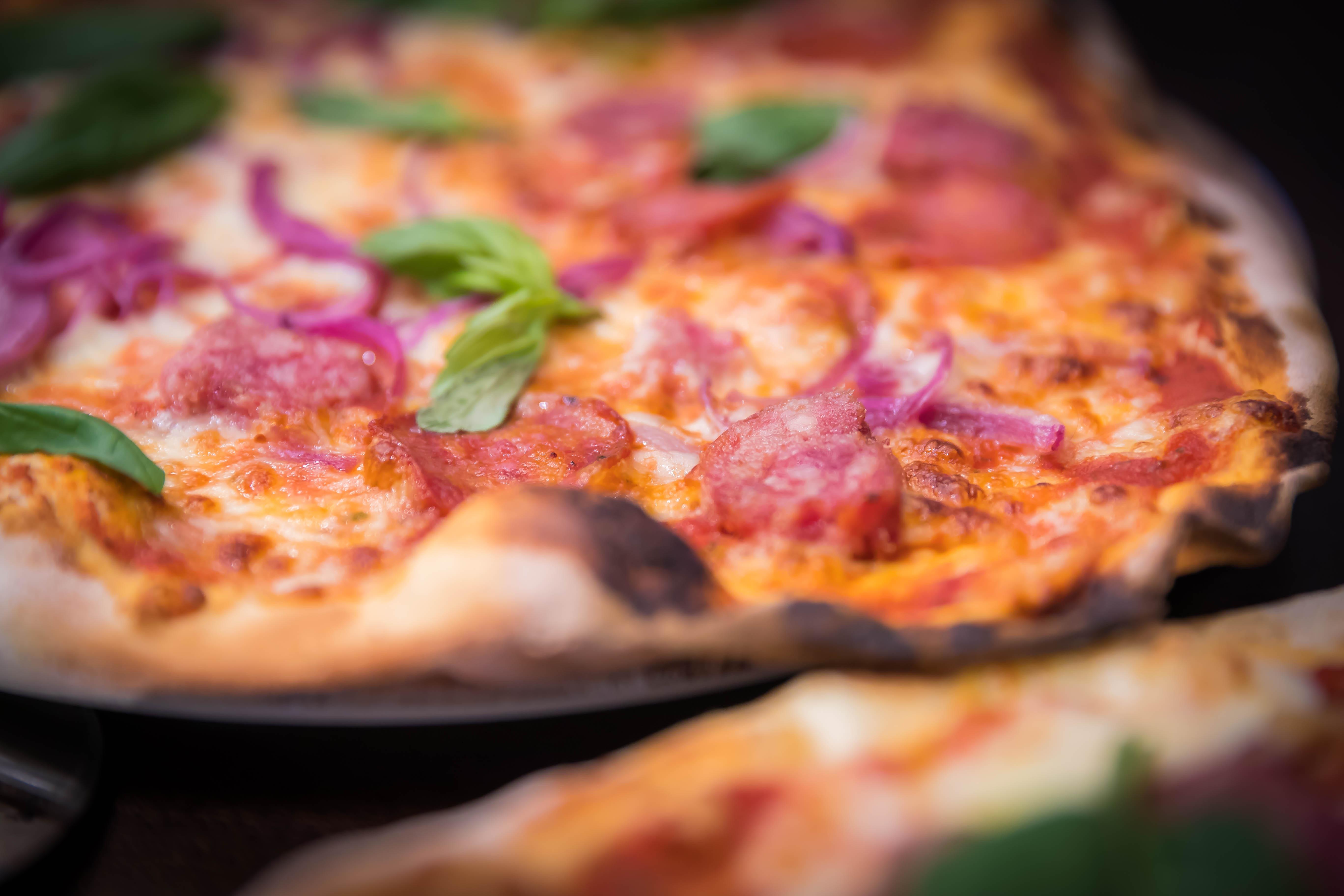 Clayton Hotel Dublin Airport Coolock Dış mekan fotoğraf A pizza with bacon, onion, and red onion