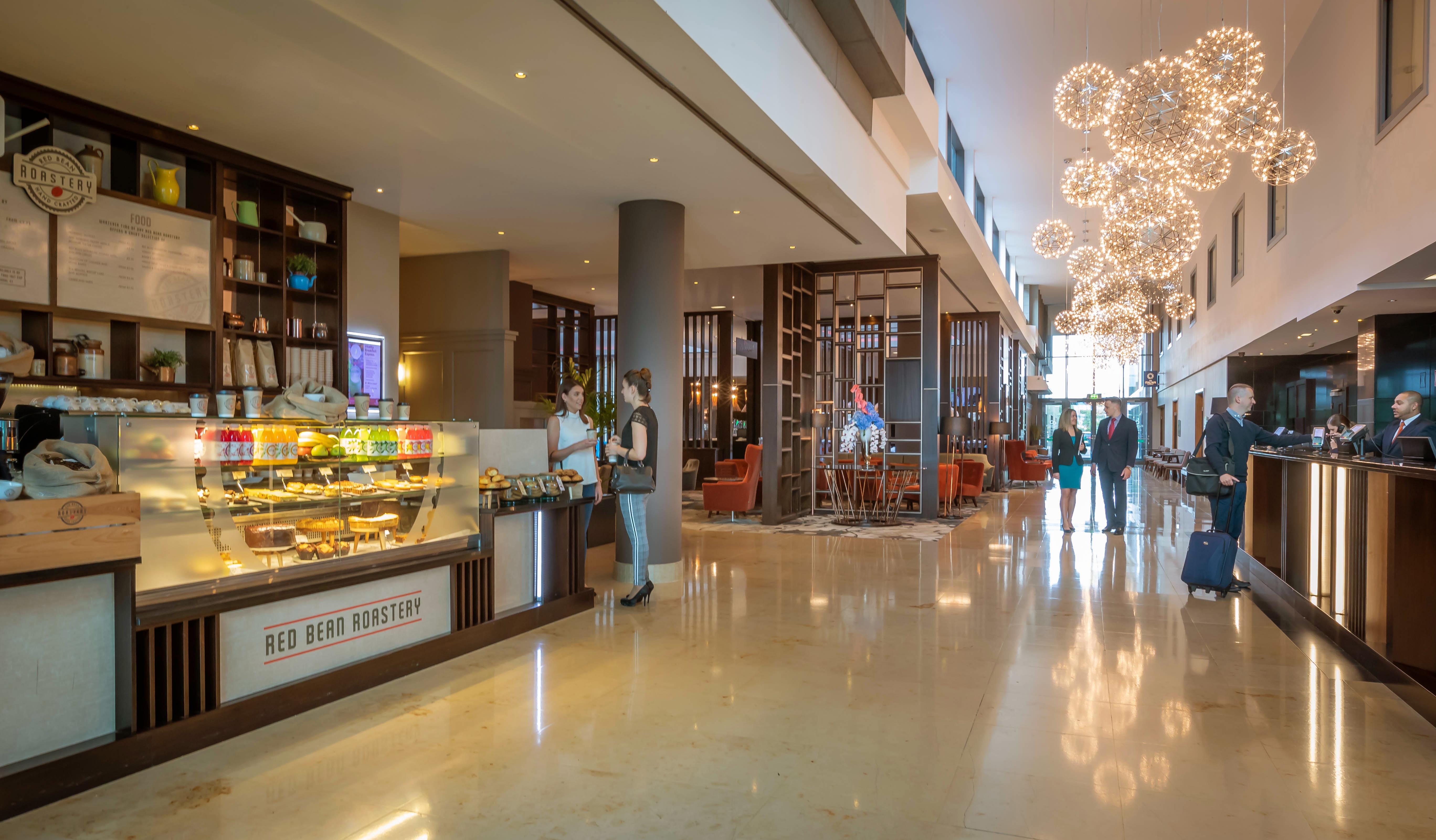 Clayton Hotel Dublin Airport Coolock Olanaklar fotoğraf The lobby of the hotel